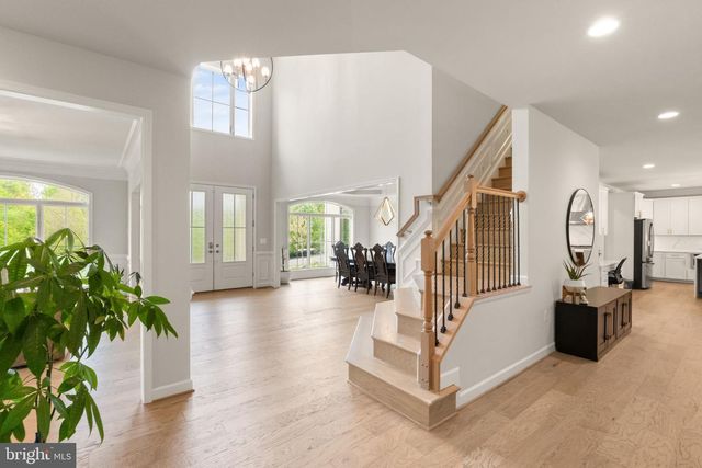 5606 BEACHVIEW CREEK DR, Woodbridge, VA 22192
