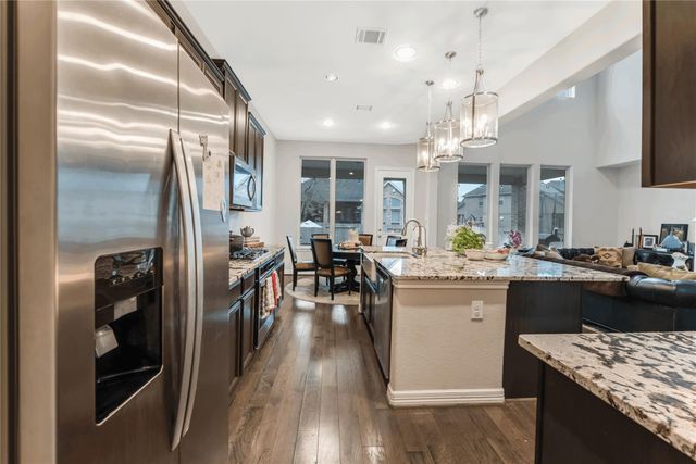 34427 Spring Creek Circle, Pinehurst, TX 77362