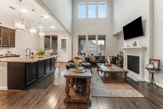 34427 Spring Creek Circle, Pinehurst, TX 77362