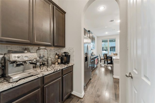 34427 Spring Creek Circle, Pinehurst, TX 77362