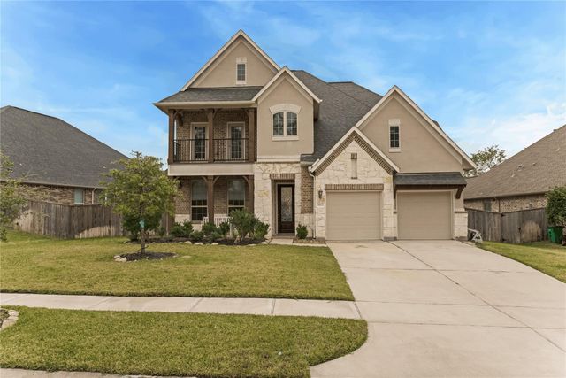34427 Spring Creek Circle, Pinehurst, TX 77362