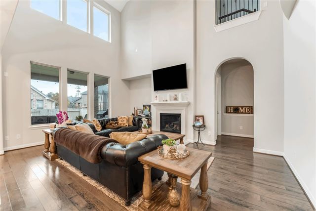 34427 Spring Creek Circle, Pinehurst, TX 77362