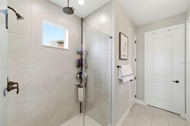 28707 REVARO LANE, Wesley Chapel, FL 33543