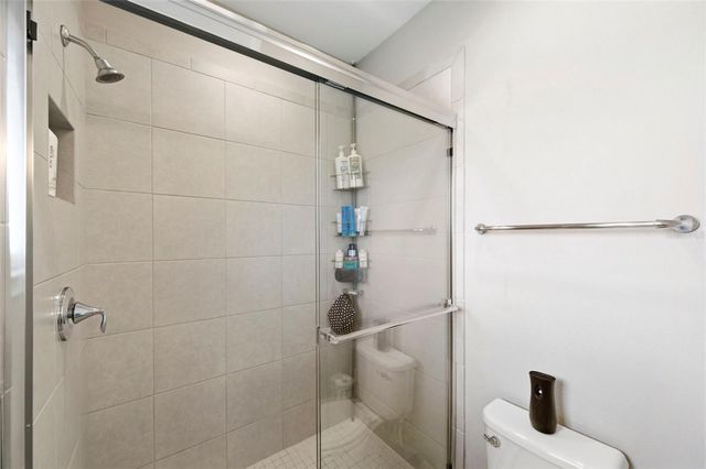 28707 REVARO LANE, Wesley Chapel, FL 33543