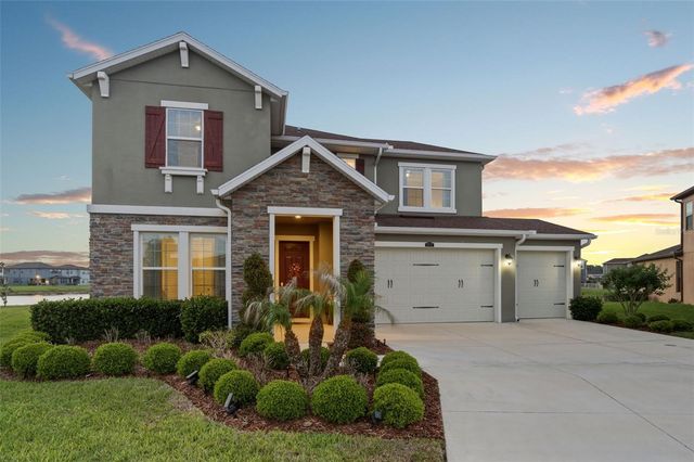 28707 REVARO LANE, Wesley Chapel, FL 33543