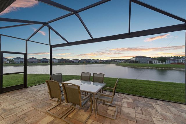 28707 REVARO LANE, Wesley Chapel, FL 33543