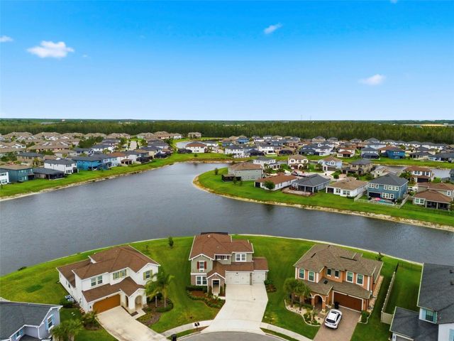 28707 REVARO LANE, Wesley Chapel, FL 33543