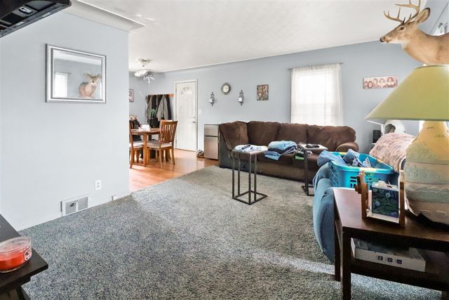 2365 W Temperance Road, Temperance, MI 48182