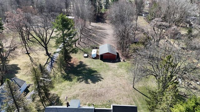 2365 W Temperance Road, Temperance, MI 48182