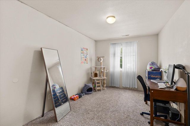 114 Cedar Street, Central Point, OR 97502