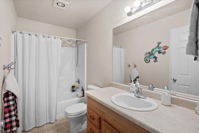 114 Cedar Street, Central Point, OR 97502