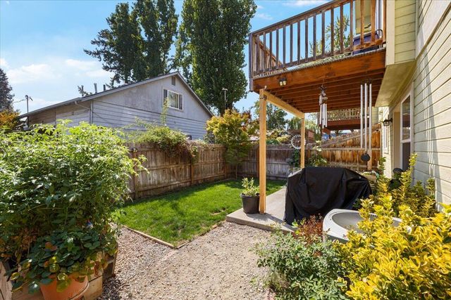 114 Cedar Street, Central Point, OR 97502