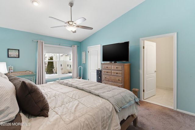 49 Lucia Court, Matawan, NJ 07747