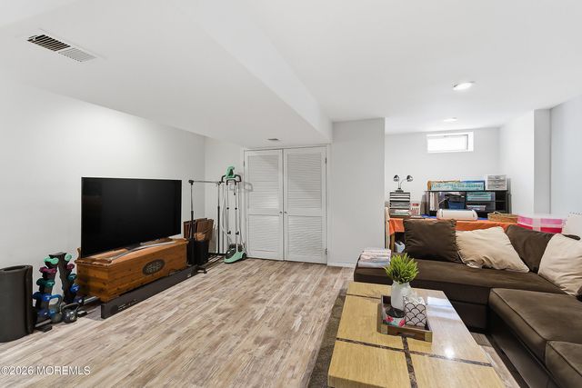 49 Lucia Court, Matawan, NJ 07747