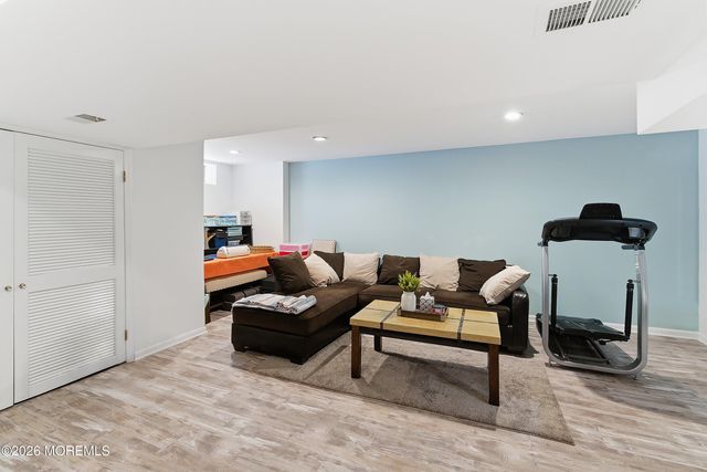 49 Lucia Court, Matawan, NJ 07747