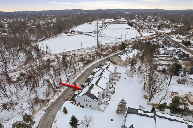 49 Lucia Court, Matawan, NJ 07747