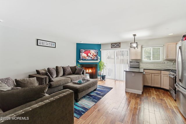 49 Lucia Court, Matawan, NJ 07747