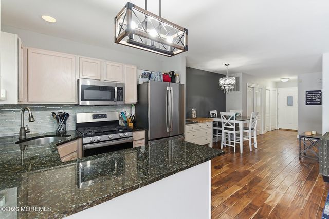 49 Lucia Court, Matawan, NJ 07747