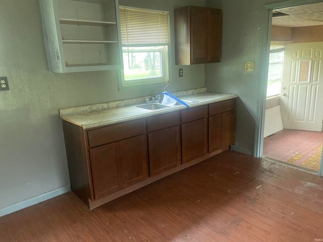 11953 W Kenilworth Lane, Monticello, IN 47960