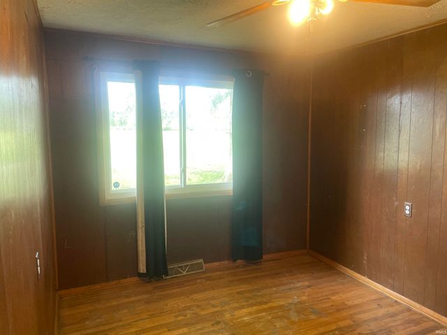 11953 W Kenilworth Lane, Monticello, IN 47960