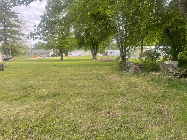 11953 W Kenilworth Lane, Monticello, IN 47960
