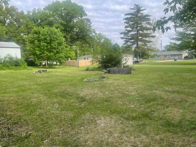 11953 W Kenilworth Lane, Monticello, IN 47960