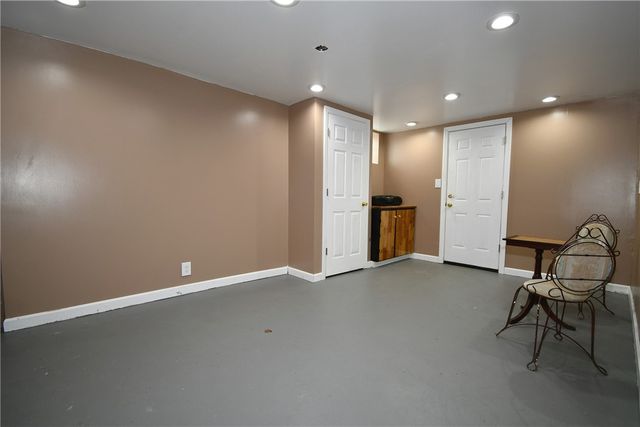 1900 Plateau St, Carrick, PA 15210