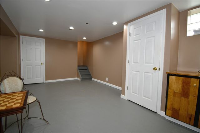 1900 Plateau St, Carrick, PA 15210