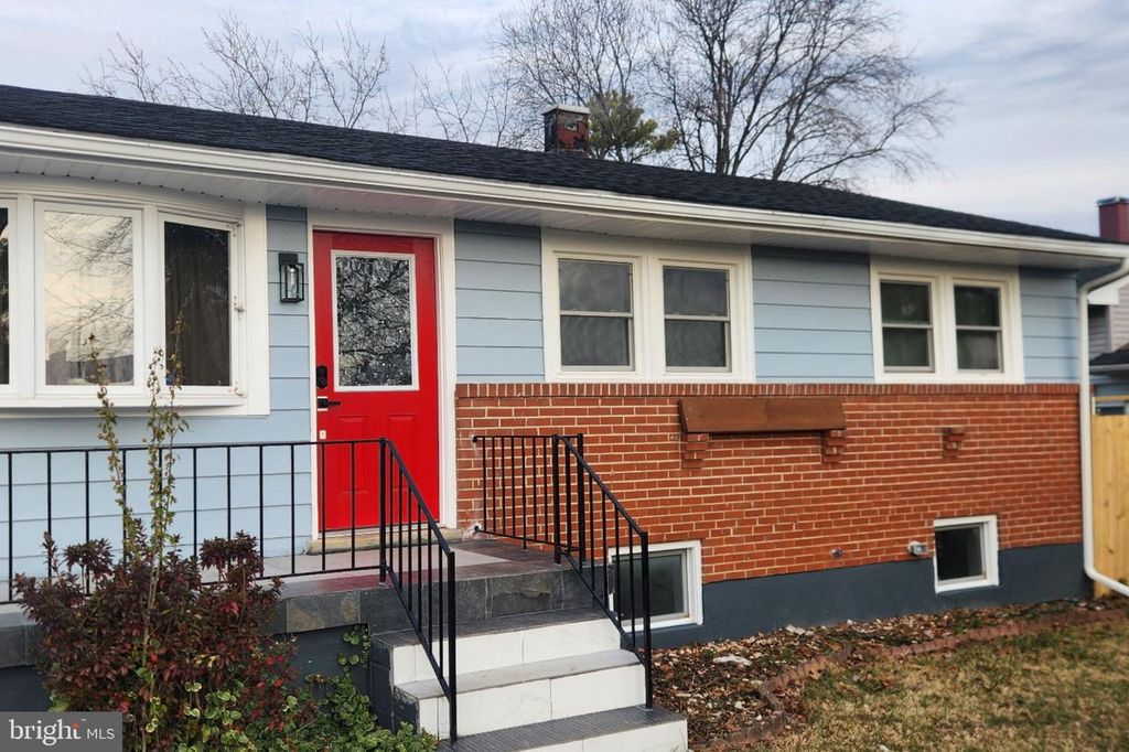 3124 CRESSON AVE, Baltimore, MD 21244