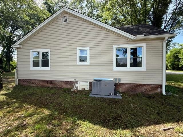 1064 Howard Street, Spartanburg, SC 29303