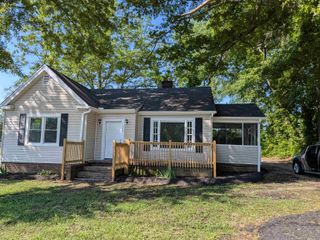 1064 Howard Street, Spartanburg, SC 29303