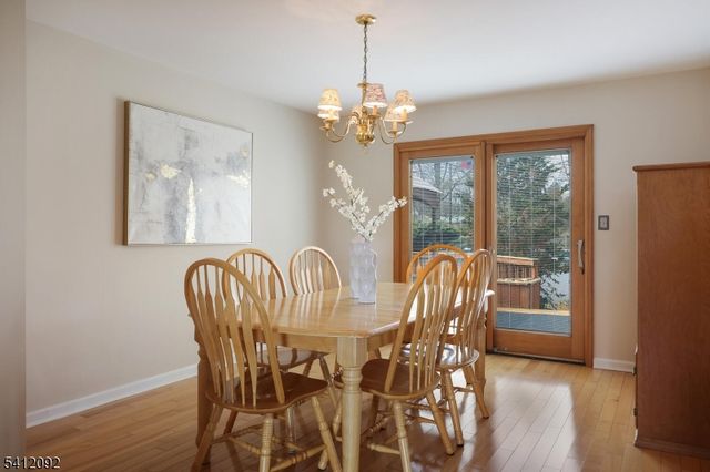 6 Longfield Dr, Hillsborough Twp., NJ 08844