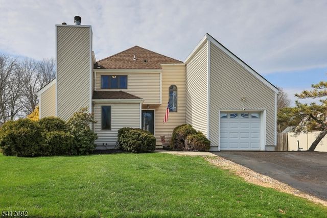 6 Longfield Dr, Hillsborough Twp., NJ 08844