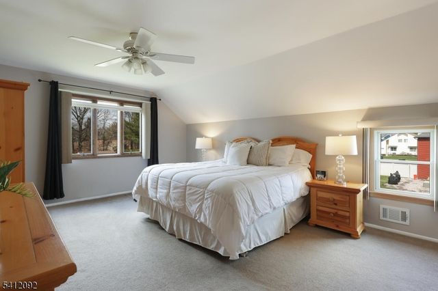 6 Longfield Dr, Hillsborough Twp., NJ 08844