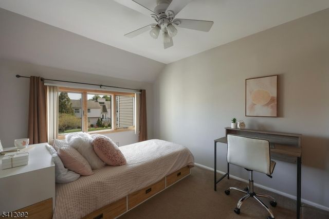 6 Longfield Dr, Hillsborough Twp., NJ 08844