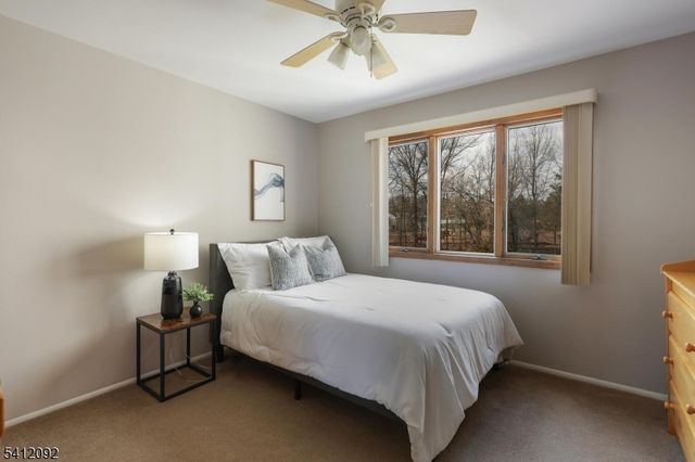 6 Longfield Dr, Hillsborough Twp., NJ 08844