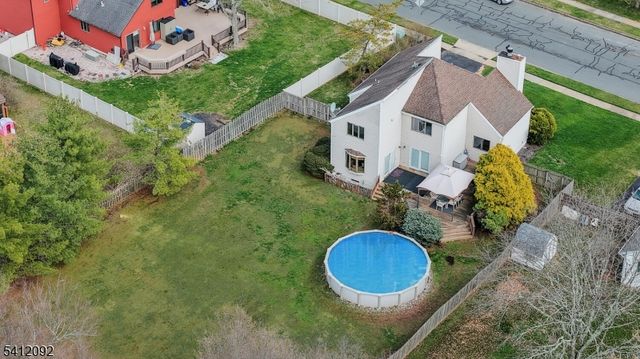 6 Longfield Dr, Hillsborough Twp., NJ 08844