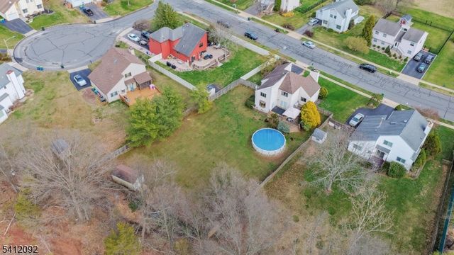 6 Longfield Dr, Hillsborough Twp., NJ 08844