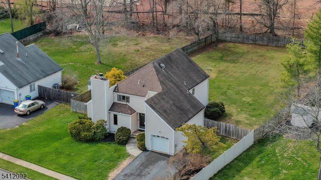 6 Longfield Dr, Hillsborough Twp., NJ 08844