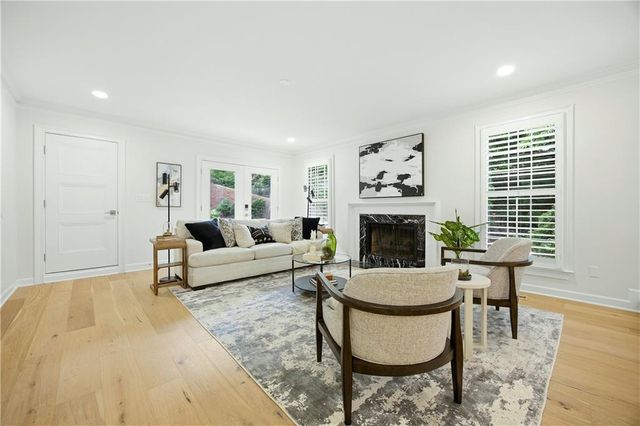 1390 Tennis Court Place, Roswell, GA 30075
