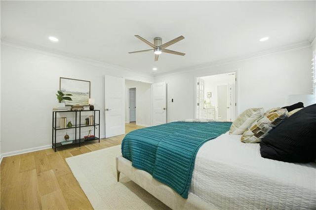 1390 Tennis Court Place, Roswell, GA 30075