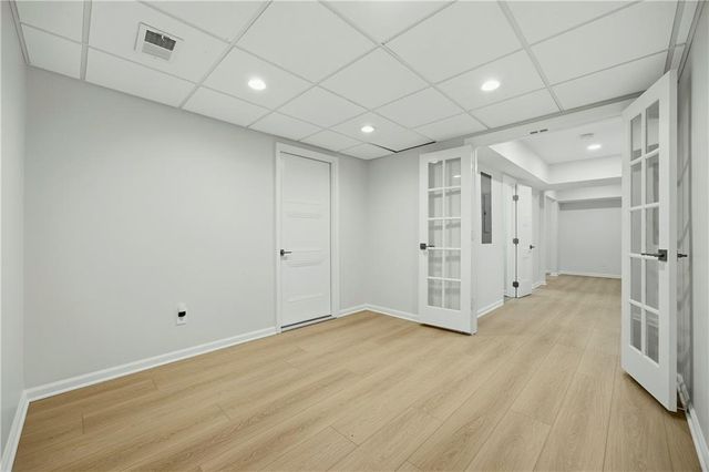 1390 Tennis Court Place, Roswell, GA 30075