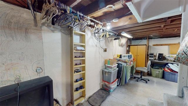 14 JONES Avenue, Pawtucket, RI 02861