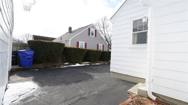 14 JONES Avenue, Pawtucket, RI 02861