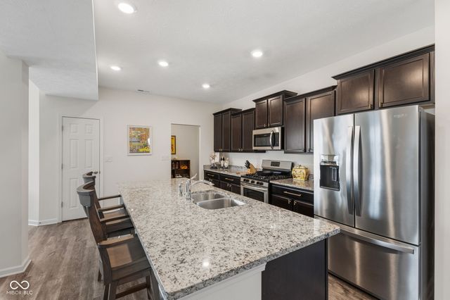 3857 Concord Point Way, Brownsburg, IN 46112