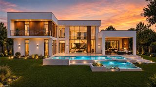5805 Bur Oaks LN, Naples, FL 34119