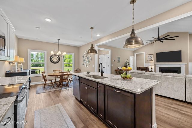 355 Graham Road, Cameron, NC 28326