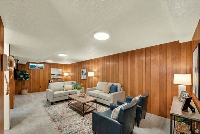 1664 HILLCREST AVE, Salt Lake City, UT 84106