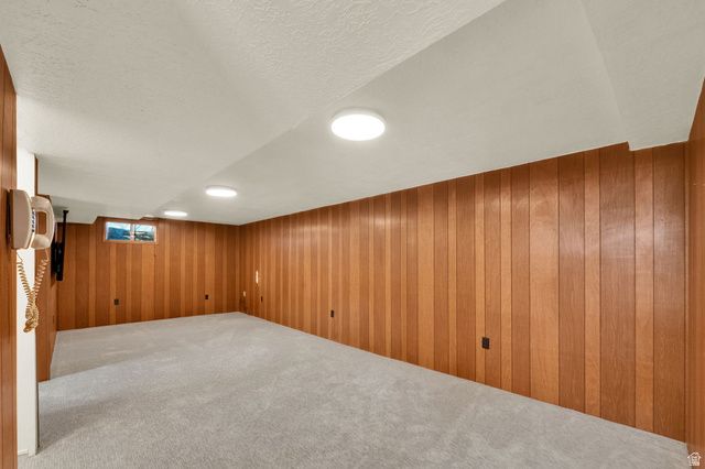 1664 HILLCREST AVE, Salt Lake City, UT 84106