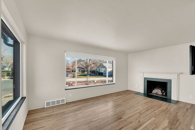 1664 HILLCREST AVE, Salt Lake City, UT 84106